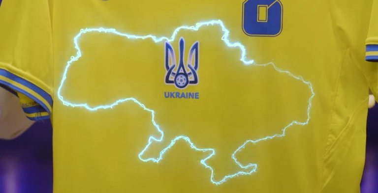 Новый День: Зеленский вручил украинским олимпийцам государственный флаг с картой страны без Крыма