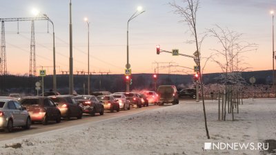 До конца года в Екатеринбурге будет благоустроен и освещен 51 км улиц и дорог