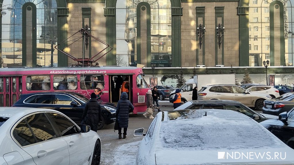 На улице Радищева встали трамваи из-за ДТП (ФОТО) На улице Радищева встали трамваи из-за ДТП (ФОТО)