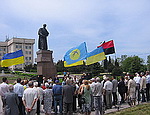 В Севастополе отметили перезахоронение Шевченко под бандеровским флагом (ФОТО)