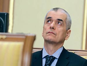 Онищенко предупредил об опасности новогодних контактов с гуано