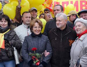 Оксана Дмитриева потребовала отставки главы горизбиркома Петербурга / Поскольку он выступает как «черный политтехнолог»