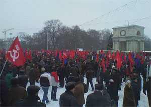 Оппозиционный митинг в Кишиневе собрал 10 тысяч человек (ВИДЕО)