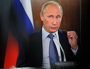 Путин обещает спасти Россию