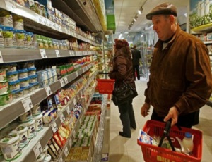 Украинские продуктовые супермаркеты прекращают поставку товаров в Крым