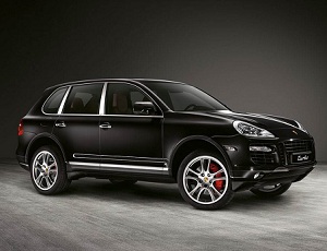 В центре Киеве угнали джип Porsche Cayenne