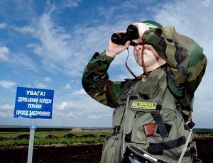 Украинские пограничники будут торговать самолетами, катерами, вилками и чайниками