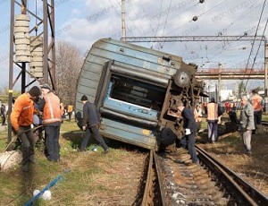 Медики оказали помощь четырем пассажирам поезда «Киев – Севастополь» (ФОТО)