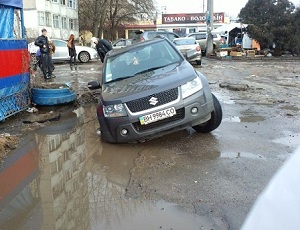 В Одессе 70% дорожного покрытия пришло в негодность