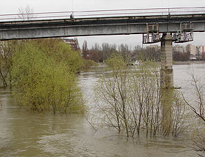 Повышенный сброс воды на гидроэлектростанции в Приднестровье сохранится ещё сутки