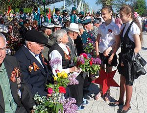 В Рыбнице в День Победы провели акцию «Дедушкина звезда» (ФОТО)