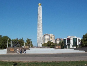 Площадь 10 Апреля в Одессе отремонтирует боксер, близкий к регионалу Труханову