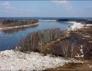 Ледоход все еще не ушел из Якутии / Но переместился к устьям