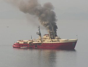 Взрыв на рыболовецком траулере в Калининградской области