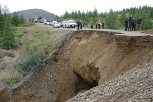 Дожди размыли трассу «Колыма»