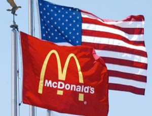 Из России снова выгоняют McDonald's и Coca-Cola