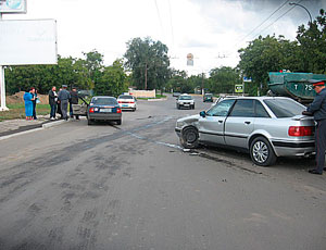 В Приднестровье в течение получаса в одном месте произошли две похожие аварии (ФОТО)