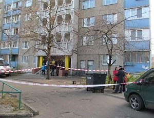 В Киеве в мусорном баке обнаружили задушенного младенца