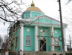 В Одесской области сельский священник восстановил знаменитый храм, но остался должен строителям (ФОТО)