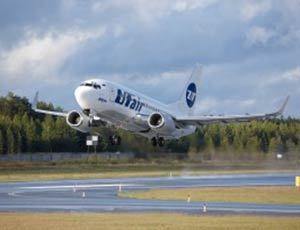 Boeing 737 компании UTair аварийно сел в Ростове-на-Дону из-за ложной тревоги