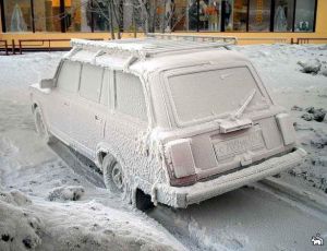 В Якутске появилась первая автостоянка с электроподогревом (ФОТО)