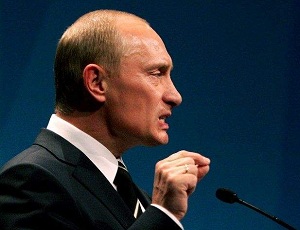 Путин: Из-за поддержки Крыма госпрограммы сокращать не будут