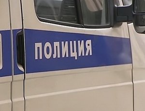 Мужчина, угрожающий взорвать в Москве банк, потребовал переговоров с полицией