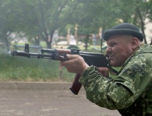 Уничтожать ополченцев на востоке Украины теперь можно на законных основаниях