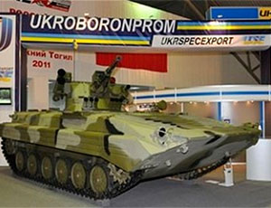 Киев срочно выкупает у «Укроборонпром» всю военную технику