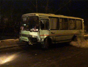 В ДТП с участием автобуса в Екатеринбурге пострадала 17-летняя пассажирка (ФОТО)