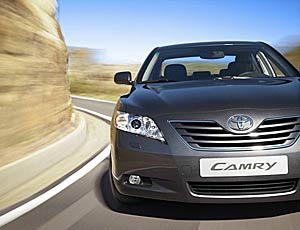 Под отзыв в России попали 100 тысяч автомобилей Toyota Camry