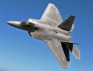 США перебросят в Европу новейшие истребители F-22, чтобы бороться с российской «угрозой»