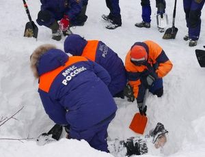 Количество жертв схода лавины в Хибинах возросло до трех человек (ВИДЕО)