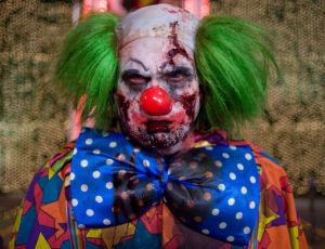 "Зловещие клоуны" спровоцировали панику в Бразилии