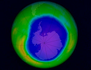Озоновая дыра над Антарктидой сузилась до размеров Индии