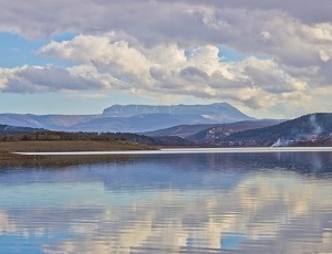 В Крыму любителей рыбалки пугали «корочками» и собирали мзду за пользование водохранилищем