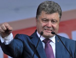 СМИ: окружение Порошенко хочет изменить закон о госслужбе и усилить позиции президента