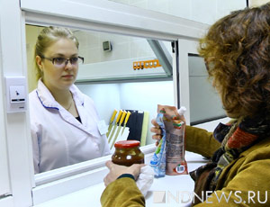 В Екатеринбурге начала работу лаборатория по исследованию ГМО в продуктах питания (ВИДЕО)