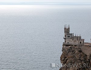 В Крыму возбуждено уголовное дело по факту затопления крана у берегов Ялты