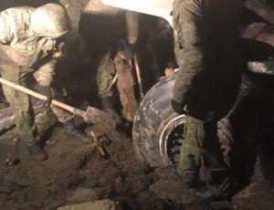 Военные освободили ВПП аэропорта Храброво от аварийного Airbus (ФОТО, ВИДЕО) / Воздушная гавань возобновила работу