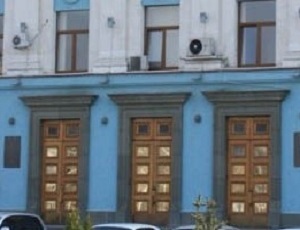 Крымчане жалуются сразу в Кабмин, не надеясь на местных чиновников / К ним скоро выедут