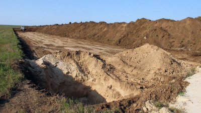 Предприниматель, незаконно добывавший песок и глину, заплатит государству больше миллиона рублей