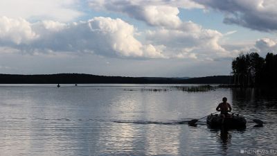 На Урале побережье уникального озера раздают за бесценок