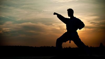«Взрослые игры» ломают юношеское каратэ Южного Урала через колено