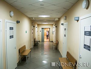 Детскую поликлинику Челябинска оцепили из-за угрозы взрыва
