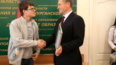 Алексей Кокорин встретился с активной молодежью Зауралья