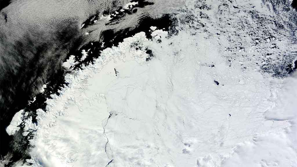 Ученые заявили о новых температурных рекордах в Антарктиде