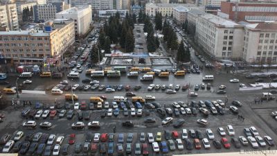И целого центра мало: в Челябинске  платную парковку  собираются сделать даже на пешеходной Кировке (карта)