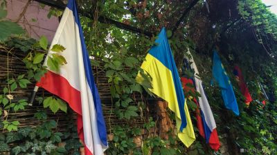 «Потеряем всю Украину» – в Киеве призвали не возвращать Донбасс и Крым