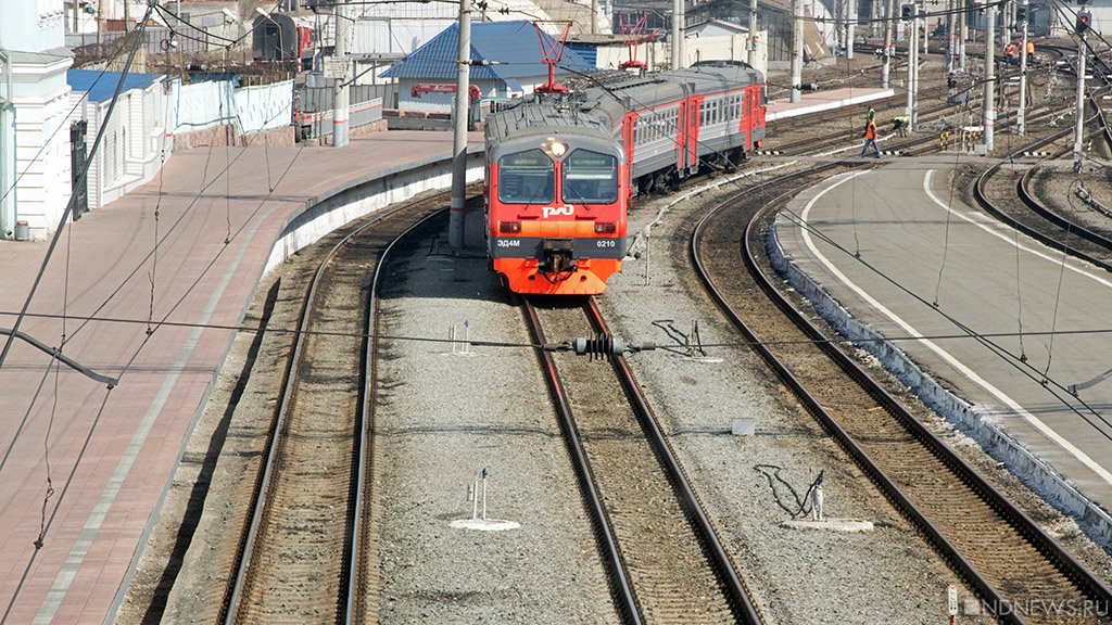 Начало железнодорожного сообщения между Крымом и югом Украины отложено